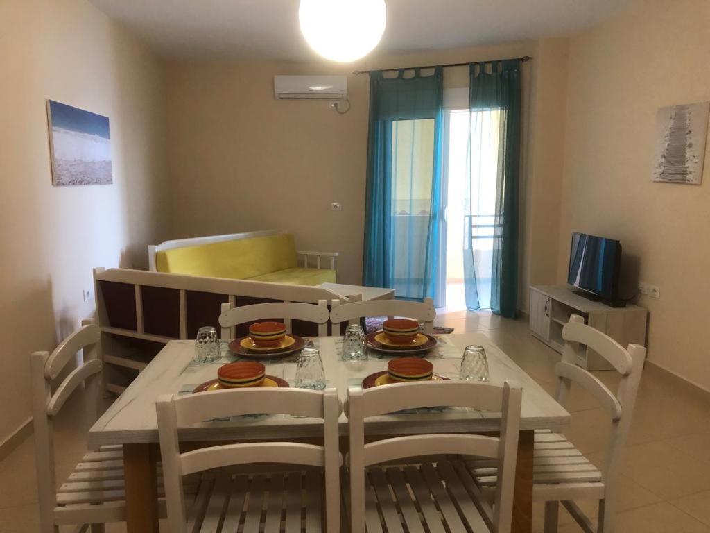 Rezidenca E Kalter Apartments Sarande Luaran gambar