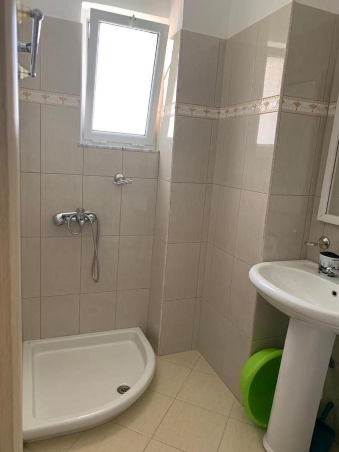 Rezidenca E Kalter Apartments Sarande Luaran gambar