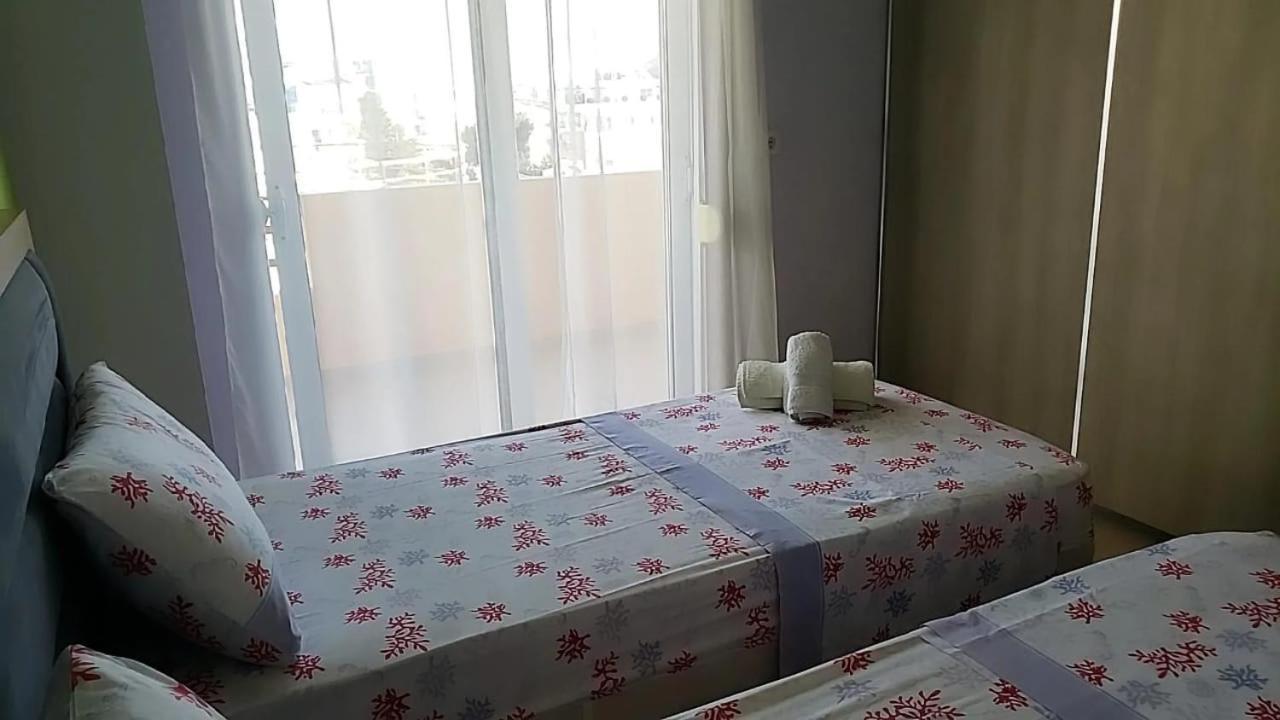 Rezidenca E Kalter Apartments Sarande Luaran gambar